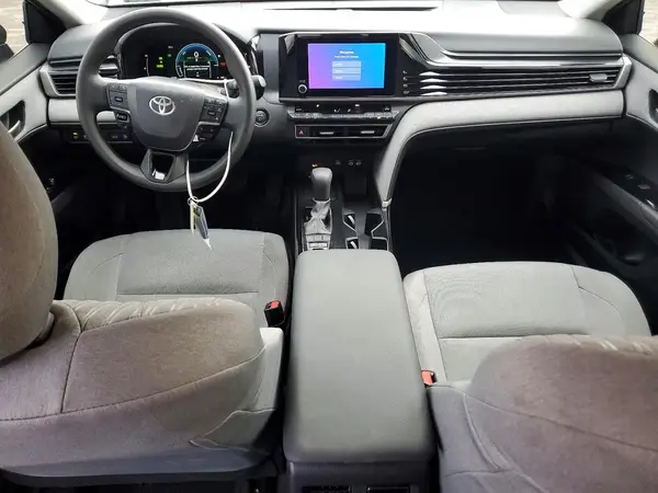 4T1DAACK1SU611079 2025 TOYOTA CAMRY - Image 8