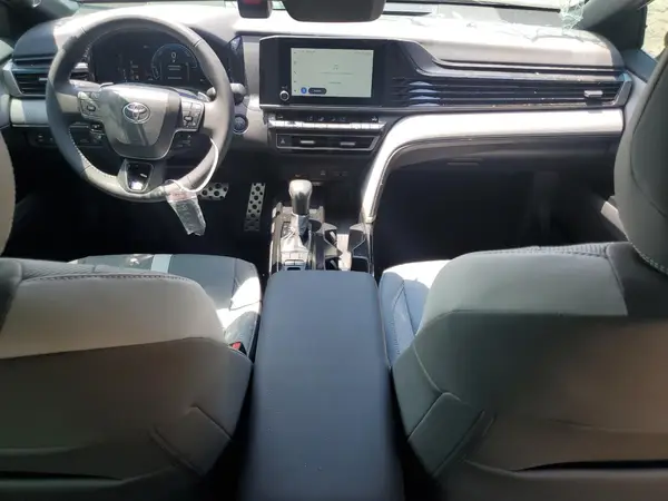 4T1DAACK1SU613687 2025 TOYOTA CAMRY - Image 8