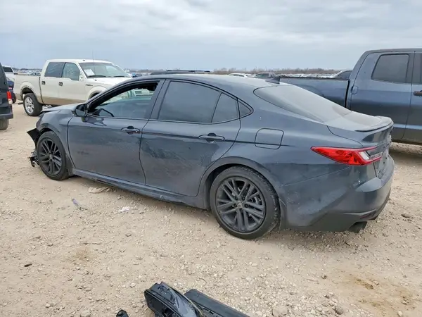 4T1DAACK1SU614175 2025 TOYOTA CAMRY - Image 2