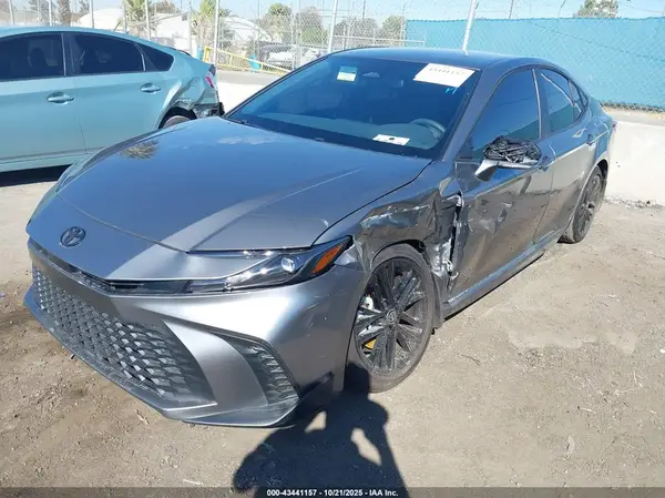 4T1DAACK1SU614550 2025 TOYOTA CAMRY - Image 2