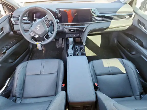 4T1DAACK1SU616685 2025 TOYOTA CAMRY - Image 8