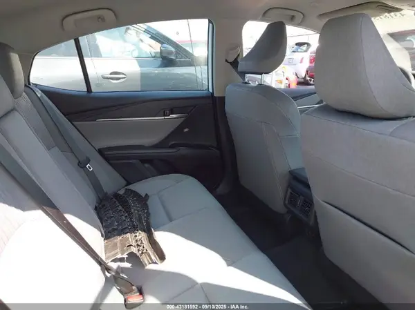 4T1DAACK1SU621319 2025 TOYOTA CAMRY - Image 8