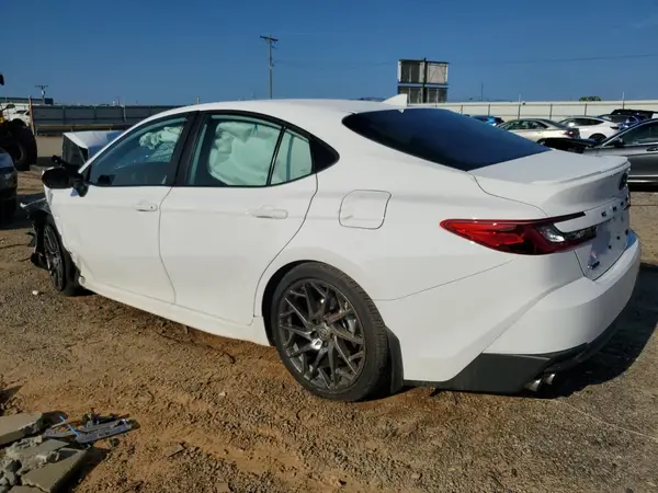 4T1DAACK1SU622602 2025 TOYOTA CAMRY - Image 2