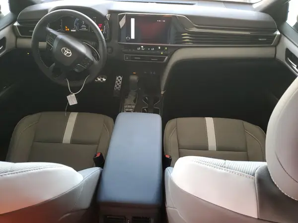 4T1DAACK1SU623121 2025 TOYOTA CAMRY - Image 8
