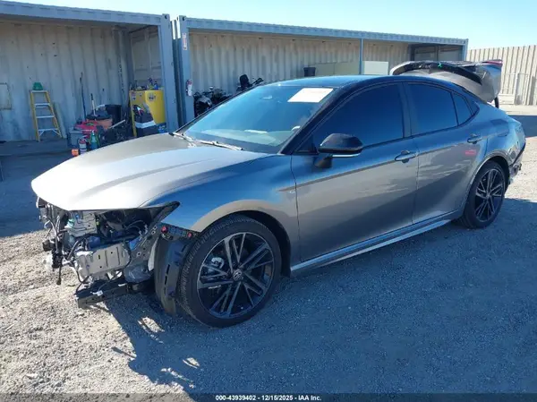 4T1DAACK1SU625693 2025 TOYOTA CAMRY - Image 2