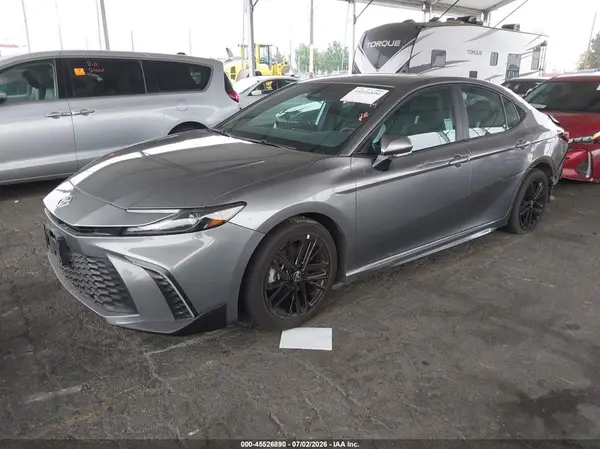 4T1DAACK1SU635009 2025 TOYOTA CAMRY - Image 2