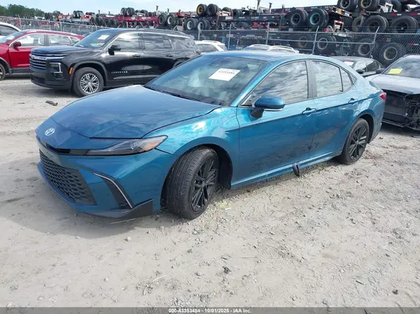 4T1DAACK1SU644714 2025 TOYOTA CAMRY - Image 2