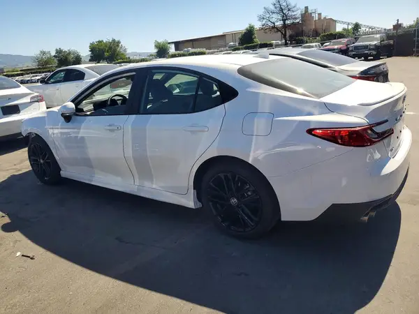 4T1DAACK1TU226395 2026 TOYOTA CAMRY - Image 2