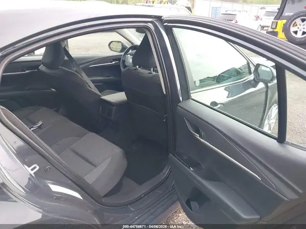 4T1DAACK1TU651728 2026 TOYOTA CAMRY - Image 8