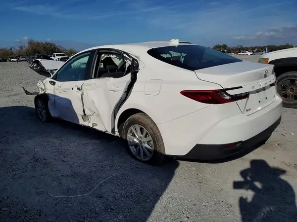 4T1DAACK1TU664026 2026 TOYOTA CAMRY - Image 2