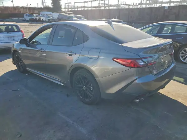 4T1DAACK1TU668593 2026 TOYOTA CAMRY - Image 2
