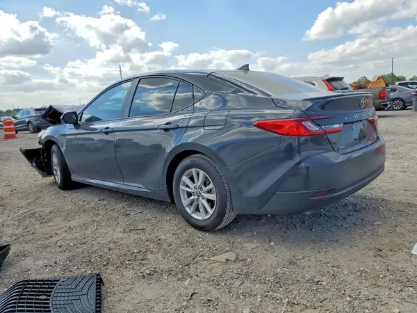4T1DAACK1TU700930 2026 TOYOTA CAMRY - Image 2