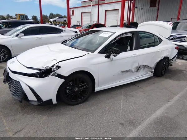 4T1DAACK1TU706887 2026 TOYOTA CAMRY - Image 2