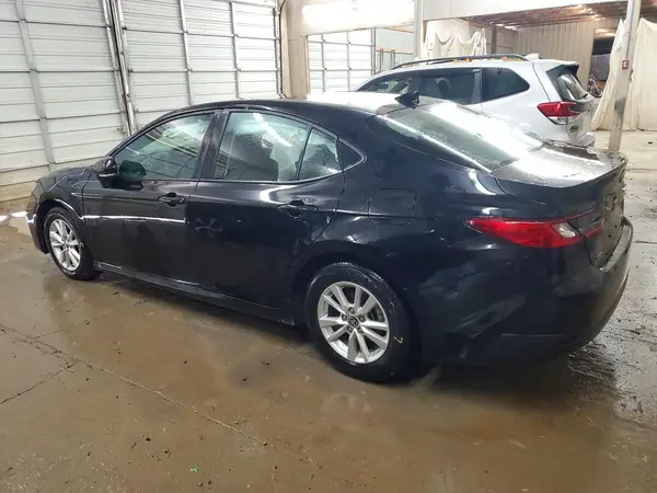 4T1DAACK2SU000347 2025 TOYOTA CAMRY - Image 2