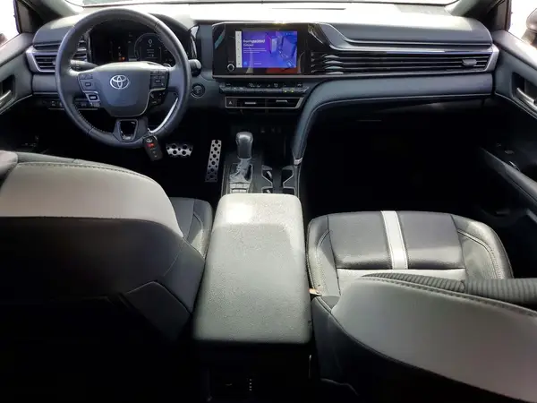 4T1DAACK2SU003085 2025 TOYOTA CAMRY - Image 8