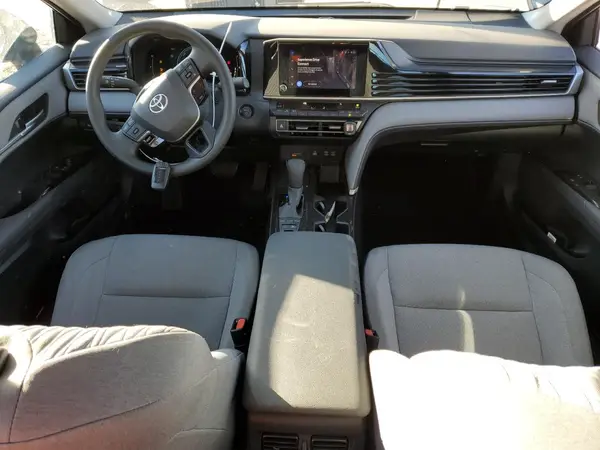 4T1DAACK2SU020565 2025 TOYOTA CAMRY - Image 8