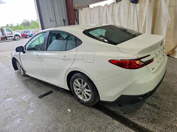 4T1DAACK2SU022218 2025 TOYOTA CAMRY - Image 2