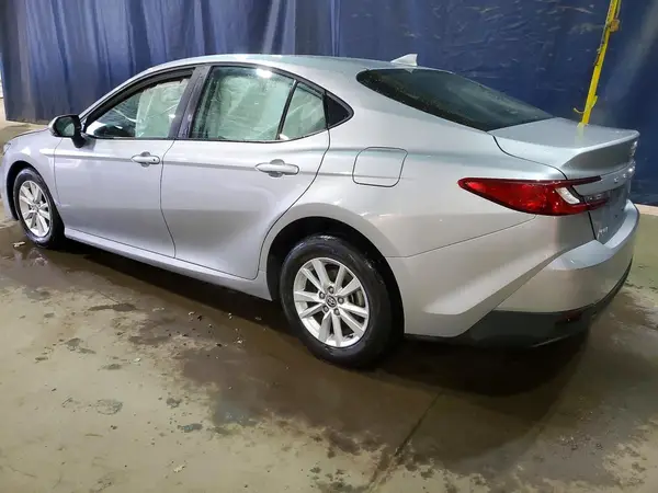 4T1DAACK2SU024938 2025 TOYOTA CAMRY - Image 2