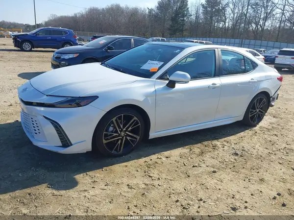 4T1DAACK2SU027452 2025 TOYOTA CAMRY - Image 2