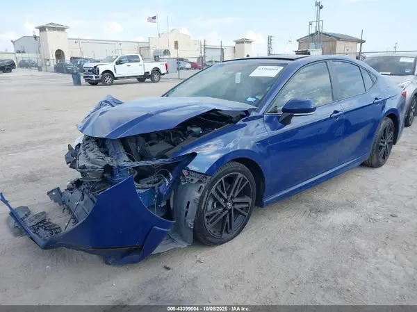 4T1DAACK2SU028231 2025 TOYOTA CAMRY - Image 2