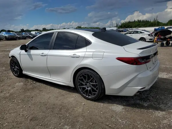 4T1DAACK2SU029282 2025 TOYOTA CAMRY - Image 2