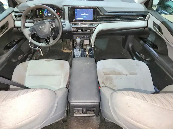4T1DAACK2SU030223 2025 TOYOTA CAMRY - Image 8