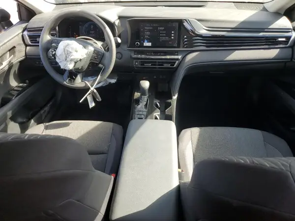 4T1DAACK2SU030626 2025 TOYOTA CAMRY - Image 8