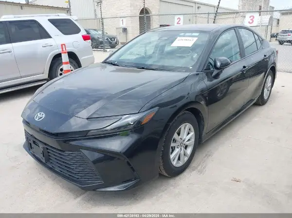 4T1DAACK2SU032666 2025 TOYOTA CAMRY - Image 2