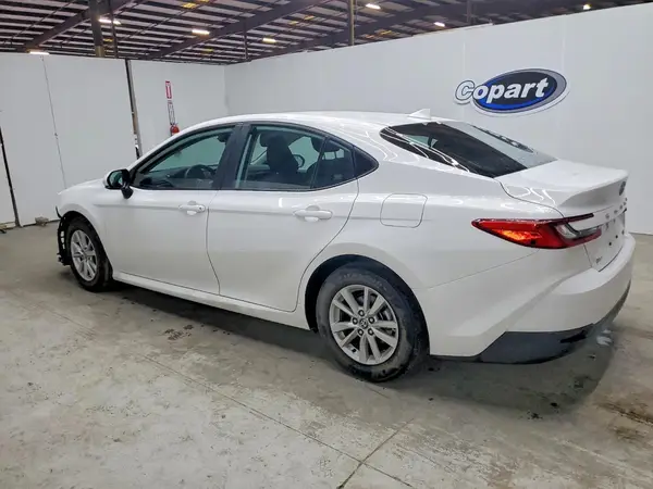 4T1DAACK2SU035860 2025 TOYOTA CAMRY - Image 2