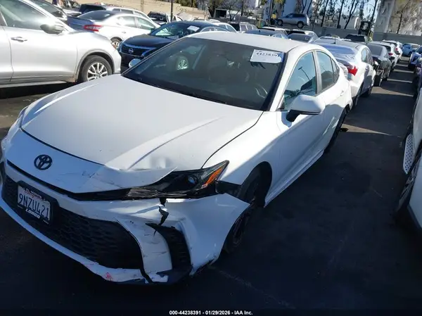4T1DAACK2SU038659 2025 TOYOTA CAMRY - Image 2