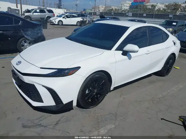 4T1DAACK2SU038662 2025 TOYOTA CAMRY - Image 2