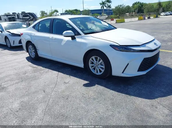 4T1DAACK2SU040265 2025 TOYOTA CAMRY - Image 1