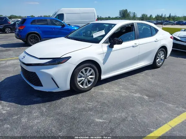 4T1DAACK2SU040265 2025 TOYOTA CAMRY - Image 2