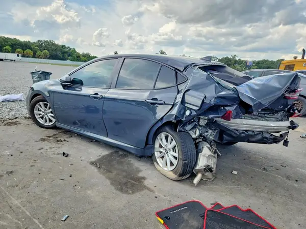 4T1DAACK2SU041237 2025 TOYOTA CAMRY - Image 2
