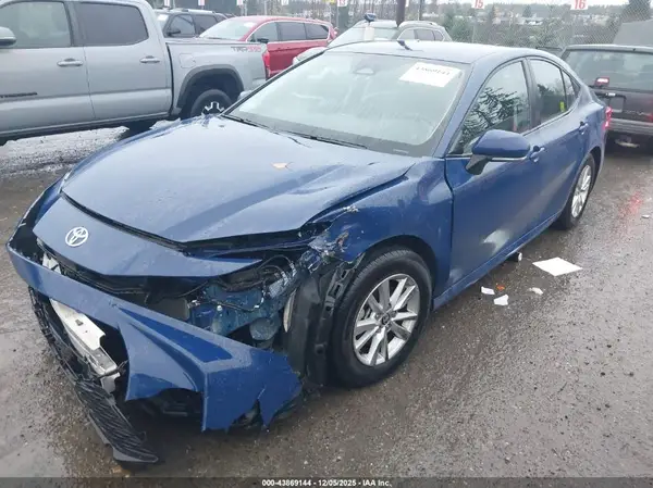4T1DAACK2SU048057 2025 TOYOTA CAMRY - Image 2