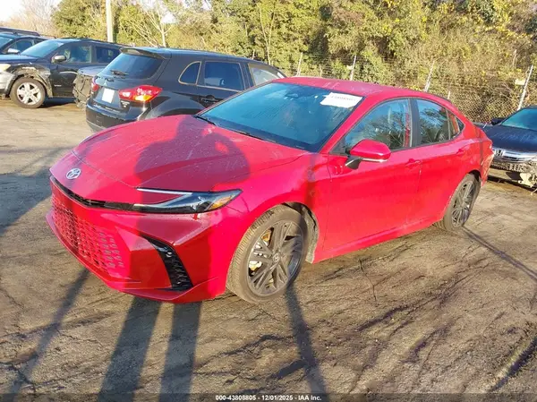 4T1DAACK2SU049564 2025 TOYOTA CAMRY - Image 2