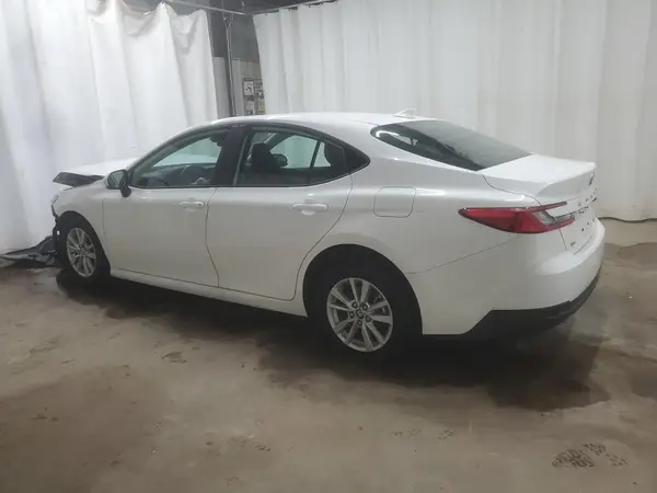 4T1DAACK2SU050570 2025 TOYOTA CAMRY - Image 2