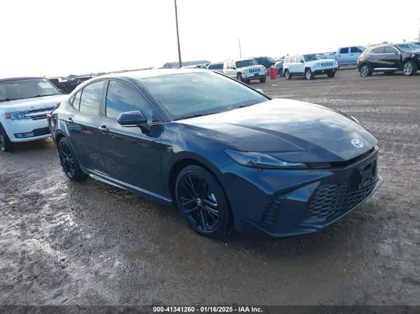 4T1DAACK2SU051640 2025 TOYOTA CAMRY - Image 1