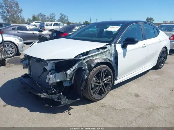 4T1DAACK2SU053047 2025 TOYOTA CAMRY - Image 2