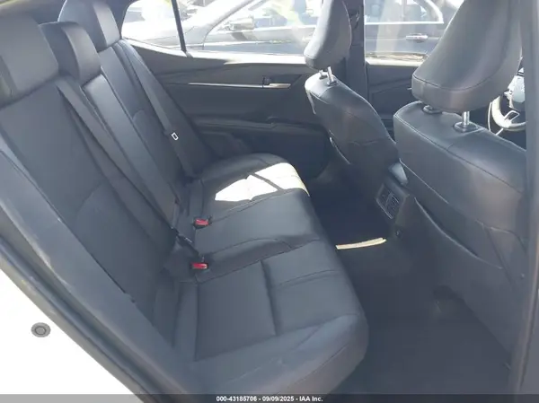 4T1DAACK2SU053047 2025 TOYOTA CAMRY - Image 8
