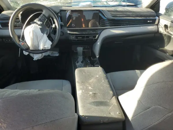 4T1DAACK2SU054327 2025 TOYOTA CAMRY - Image 8