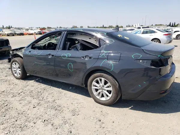 4T1DAACK2SU059169 2025 TOYOTA CAMRY - Image 2