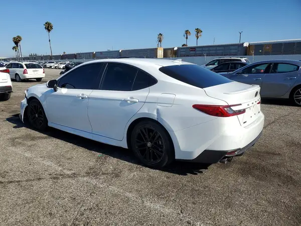 4T1DAACK2SU062444 2025 TOYOTA CAMRY - Image 2