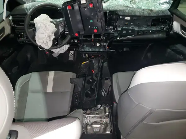 4T1DAACK2SU063447 2025 TOYOTA CAMRY - Image 8