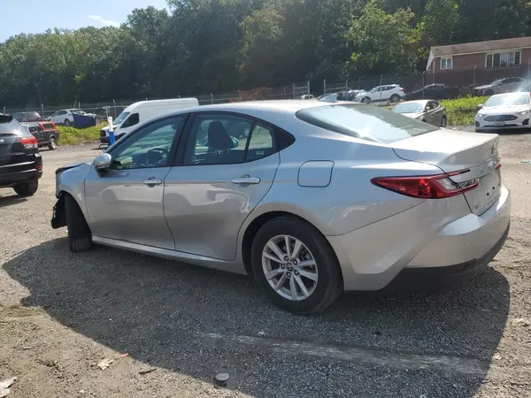 4T1DAACK2SU066834 2025 TOYOTA CAMRY - Image 2