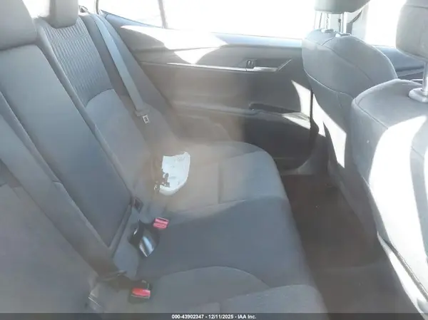4T1DAACK2SU068468 2025 TOYOTA CAMRY - Image 8