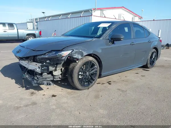 4T1DAACK2SU071175 2025 TOYOTA CAMRY - Image 2