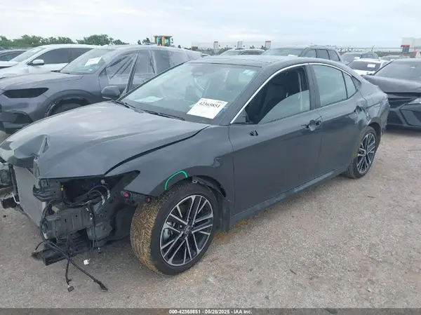 4T1DAACK2SU073122 2025 TOYOTA CAMRY - Image 2