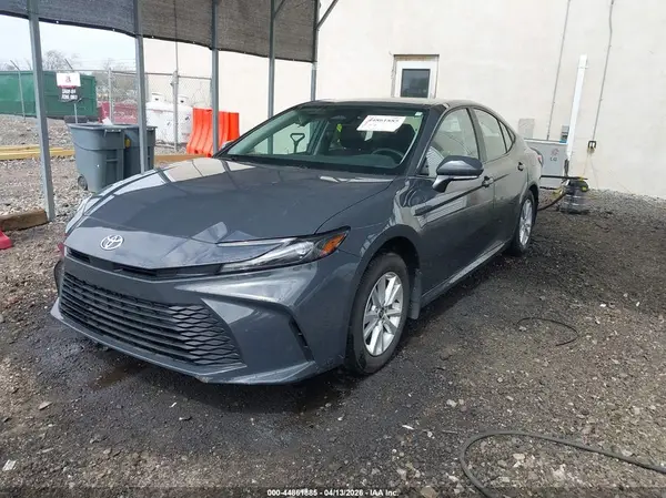 4T1DAACK2SU084198 2025 TOYOTA CAMRY - Image 2