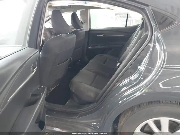 4T1DAACK2SU084198 2025 TOYOTA CAMRY - Image 8